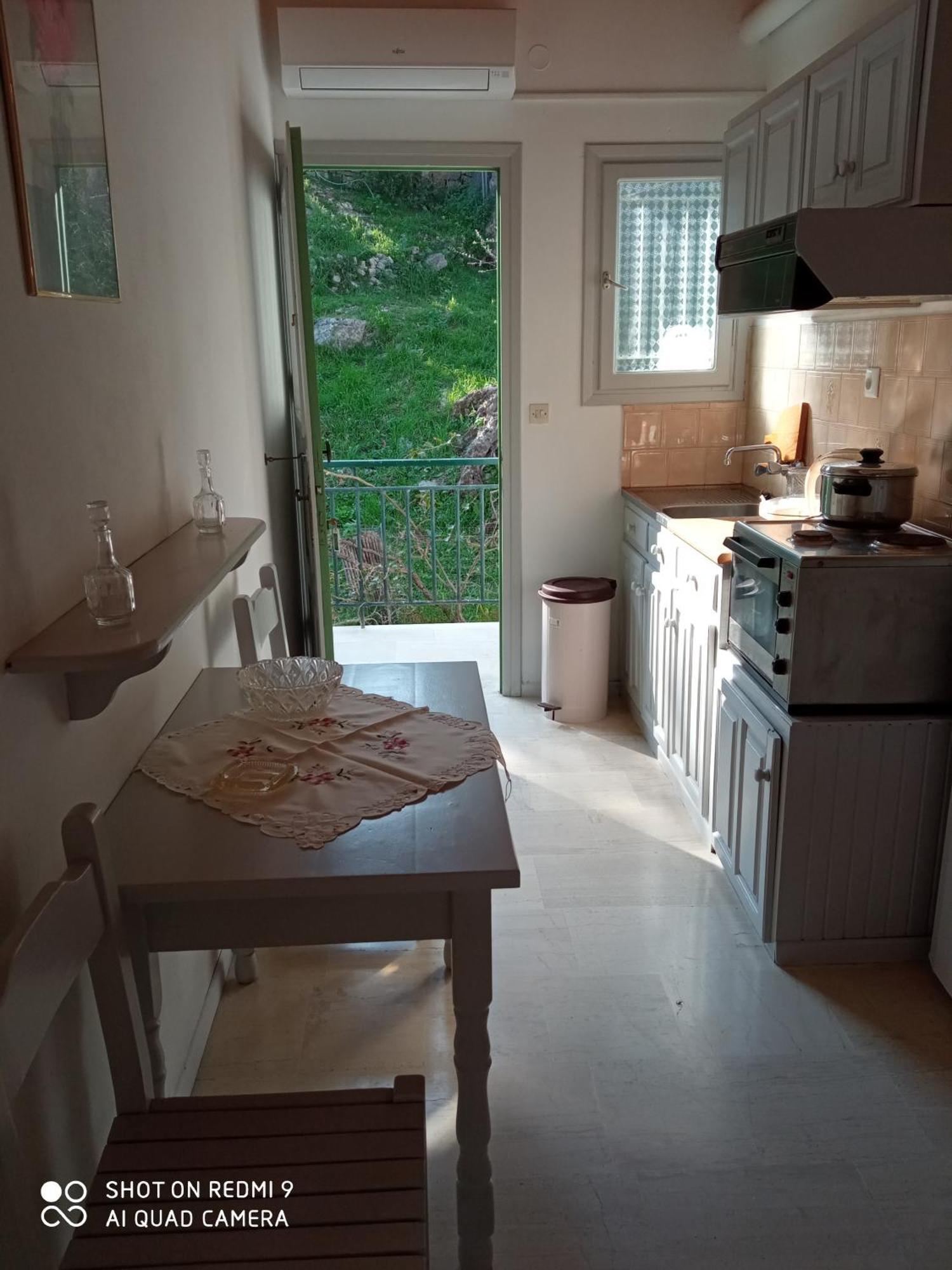 Soustas Apartments Longos  Экстерьер фото